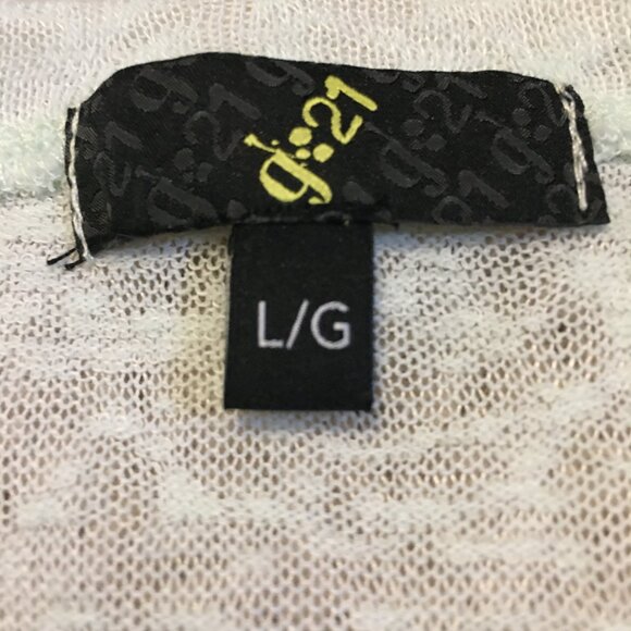 Preppy Pastel Distressed Retro Varsity 1987 Tee - Picture 10 of 15